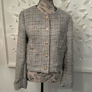 ✨Beautiful crop blazer ✨